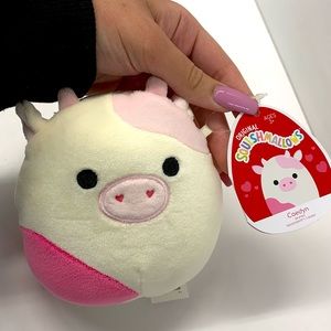 Caedyn Pink Cow Squishmallow💖